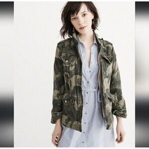 Abercrombie & Fitch Women’s Jacket Small Camo Full Zip Utility Field Cargo GUC